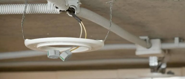 Монтаж освещения в квартире: с чего начать и на чем не экономить